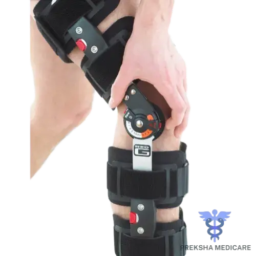 G. TRI. AXLE. HINGED KNEE BRAC